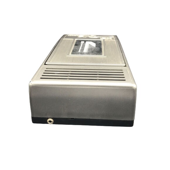 VTG HE8670 SLIMLINE VHS VIDEO CASSETTE TAPE REWINDER‎ TESTED WORKS - Picture 4 of 8